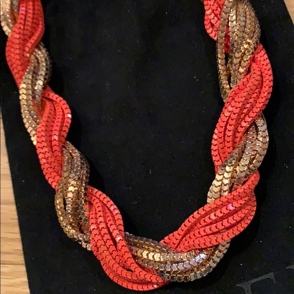 francescas statement necklace